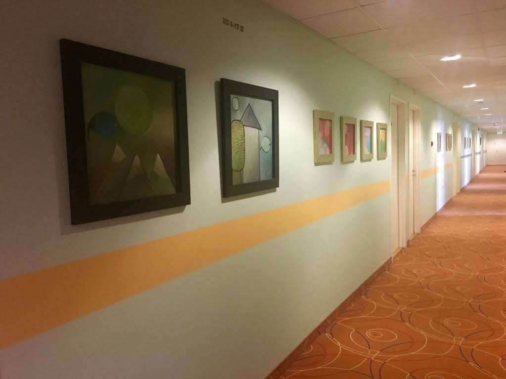 Centrum Hotel Viljandi Вильянди Экстерьер фото