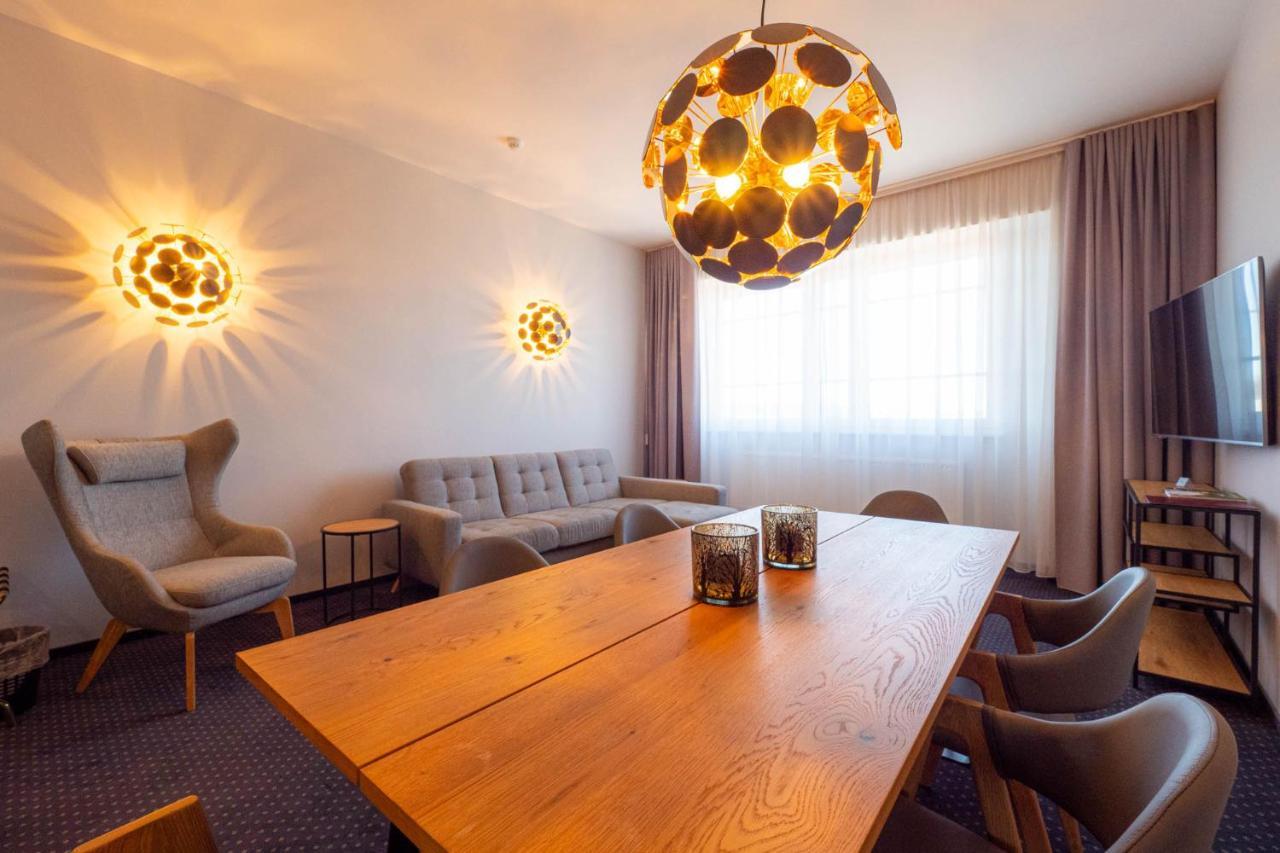 Centrum Hotel Viljandi Вильянди Экстерьер фото