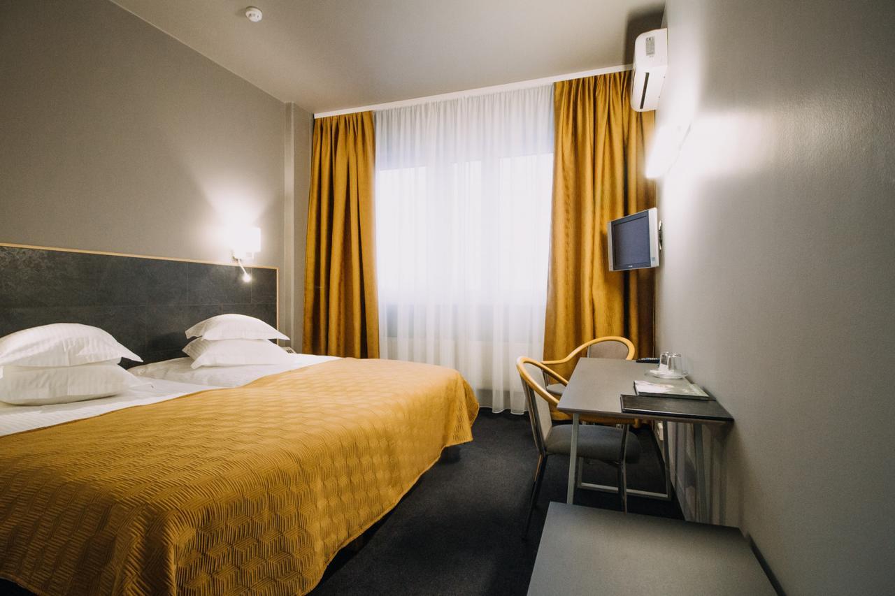 Centrum Hotel Viljandi Вильянди Экстерьер фото
