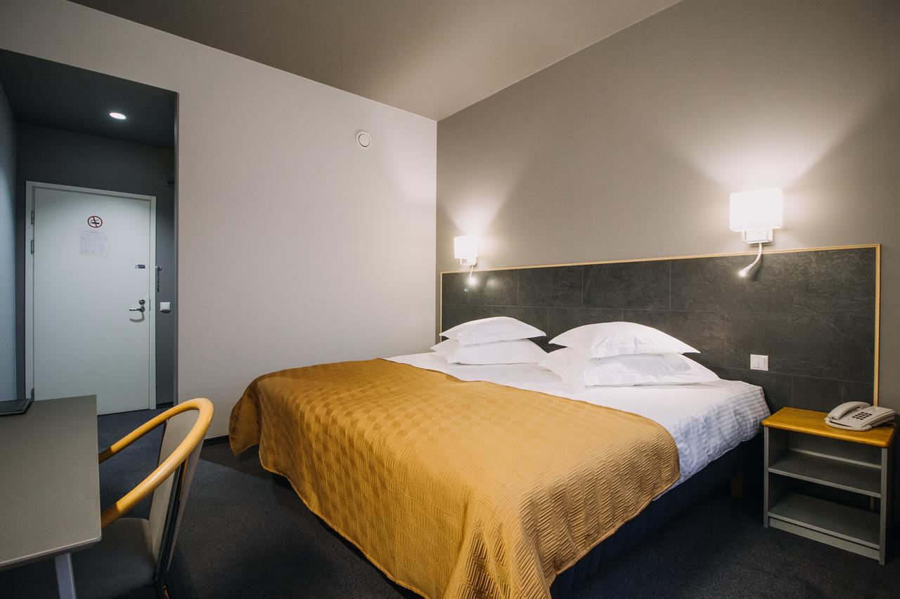 Centrum Hotel Viljandi Вильянди Экстерьер фото